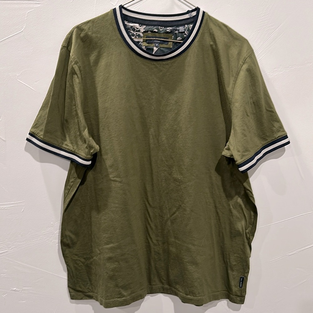 Ted Baker Olive Green Men’s Short-Sleeve T-Shirt-Size 6 (XXL)